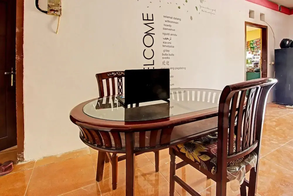 Hotel O Kedai Cinta Guest House