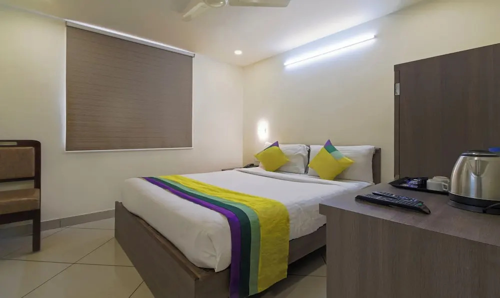 Itsy Hotels N Square