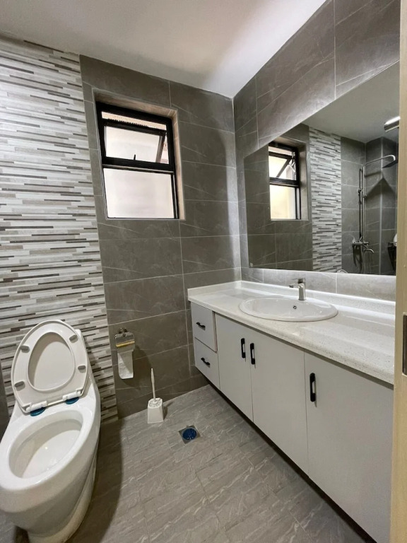 Lux Suites Siaya Park Apartments