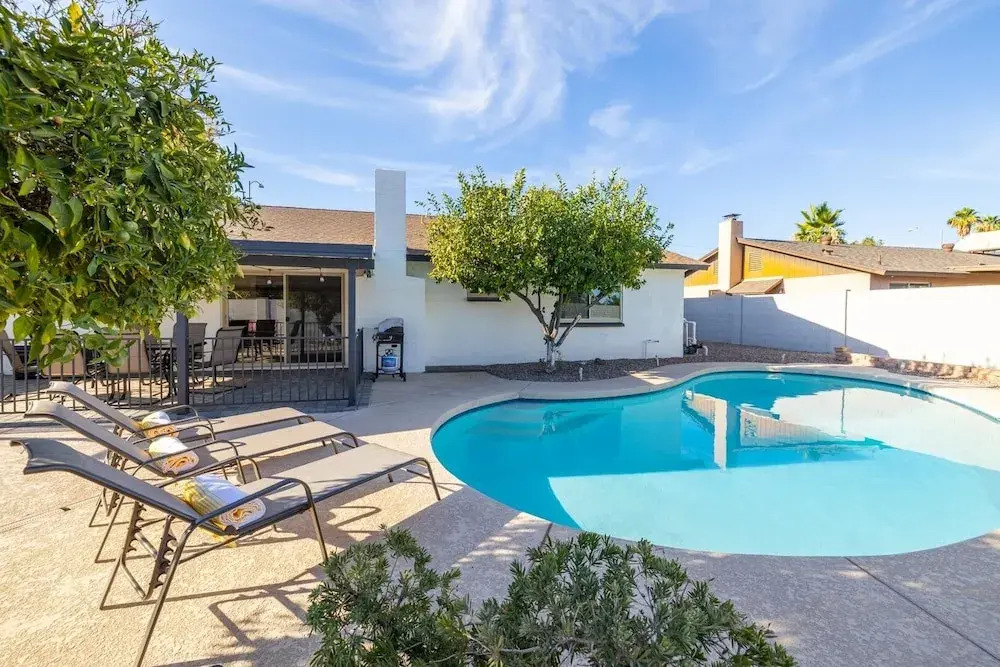 Open Floor Mesa Gable Vacation Home with Heated Pool by Redawning