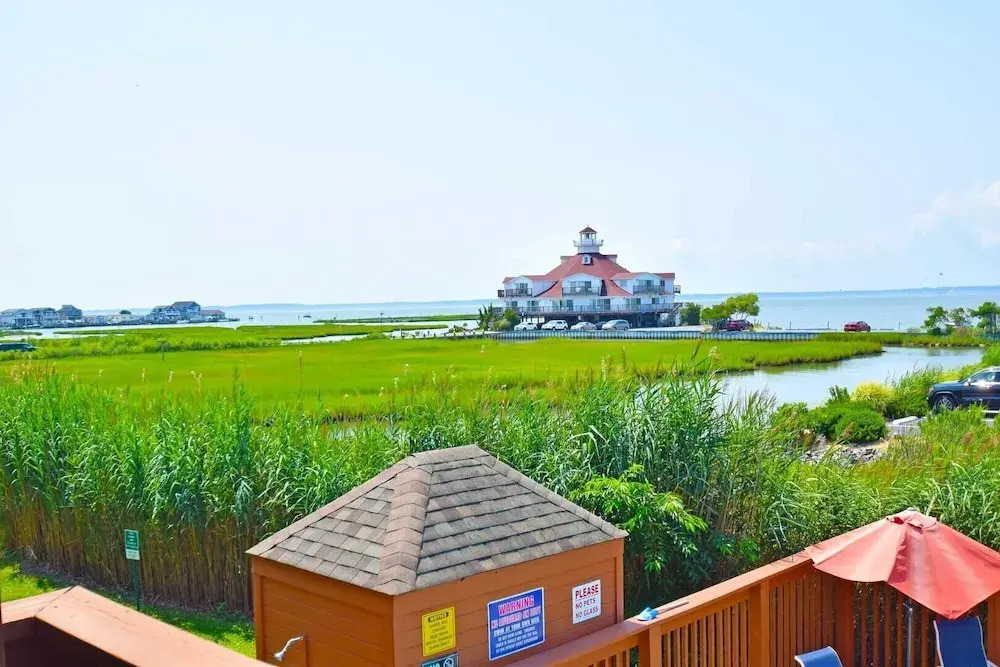 Sunset Landing 24 2 Bedroom Townhouse by RedAwning