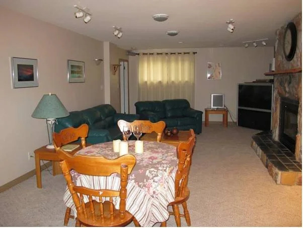 Carol & John's Place