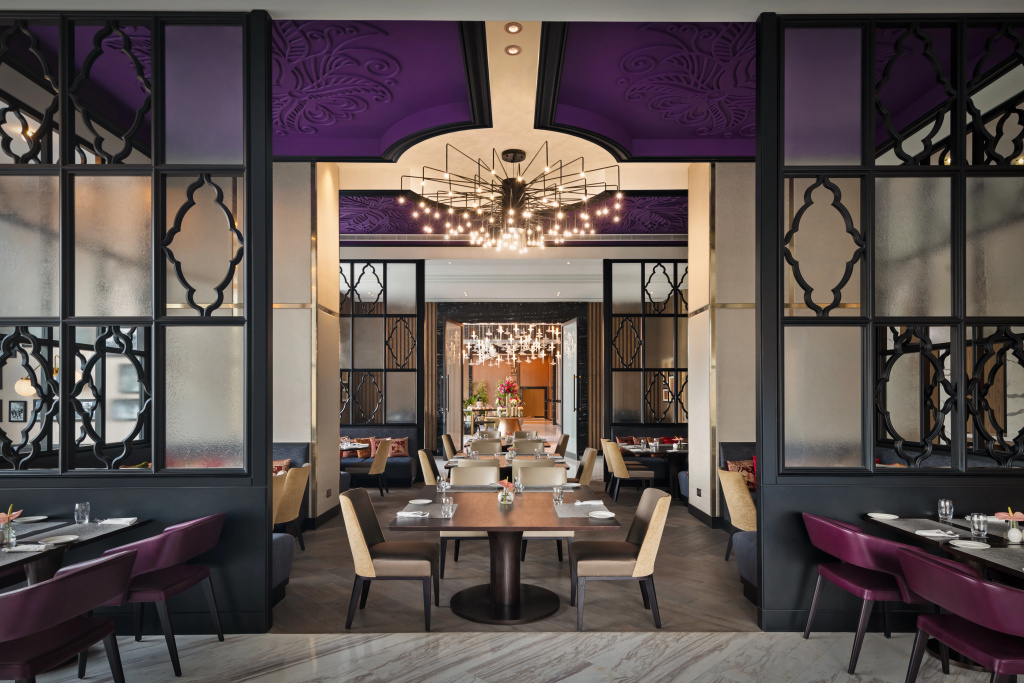 Taj Jumeirah Lakes Towers