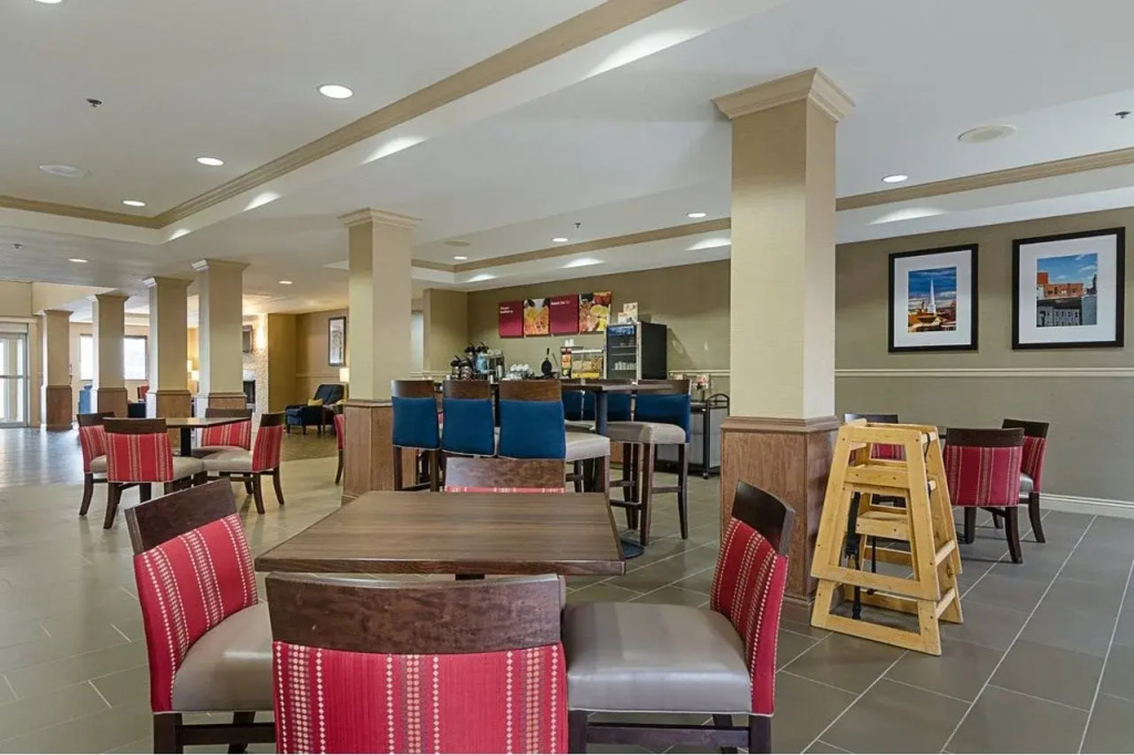 Quality Suites Springdale West I-49