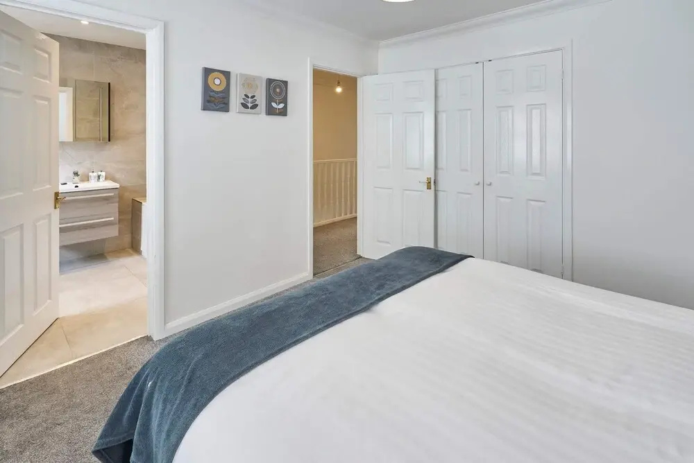 Host Stay Farm Road