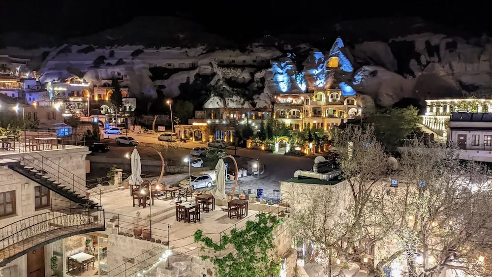 Dervish Cave House & Elegance Cave Suites