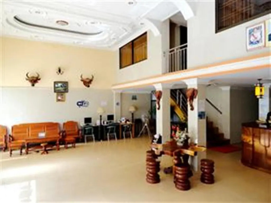 Lucky 2 Guesthouse