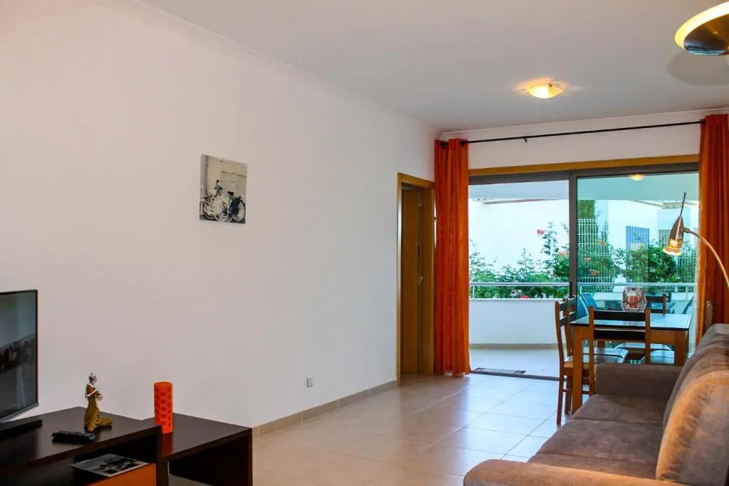 Varandas do Mar Apartamento T2R frente mar Olhos de gua Albufeira