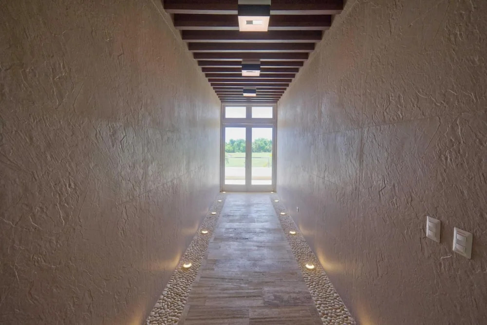 Modern Villa With Ocean View and Service Staff