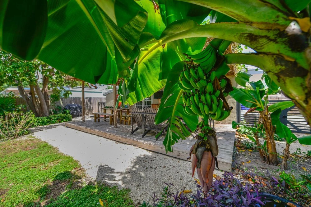 Wonderful 2BR House with Canal Access