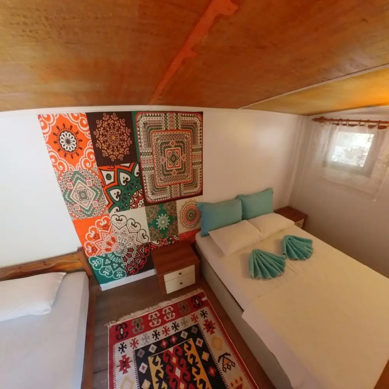 Azmakbasi Camping