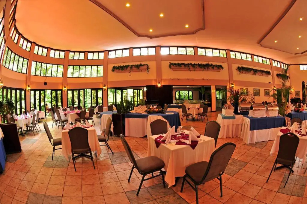 Hotel El Tucano Resort & Thermal Spa