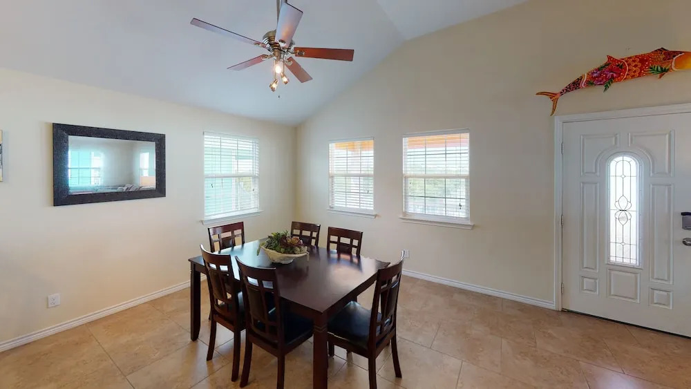 Casa de Playa - 3 Br Home