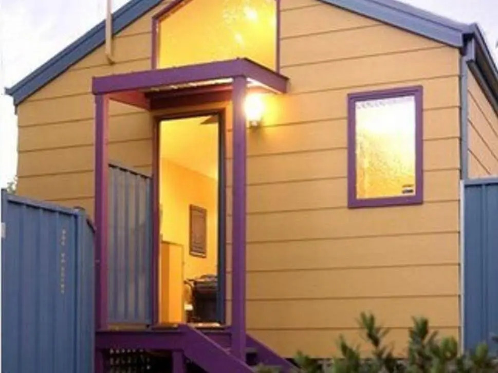 Studio Q Apartments