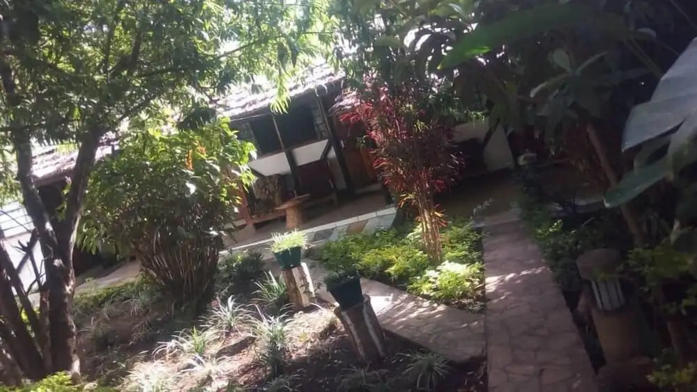 Pamoja Expeditions Lodge