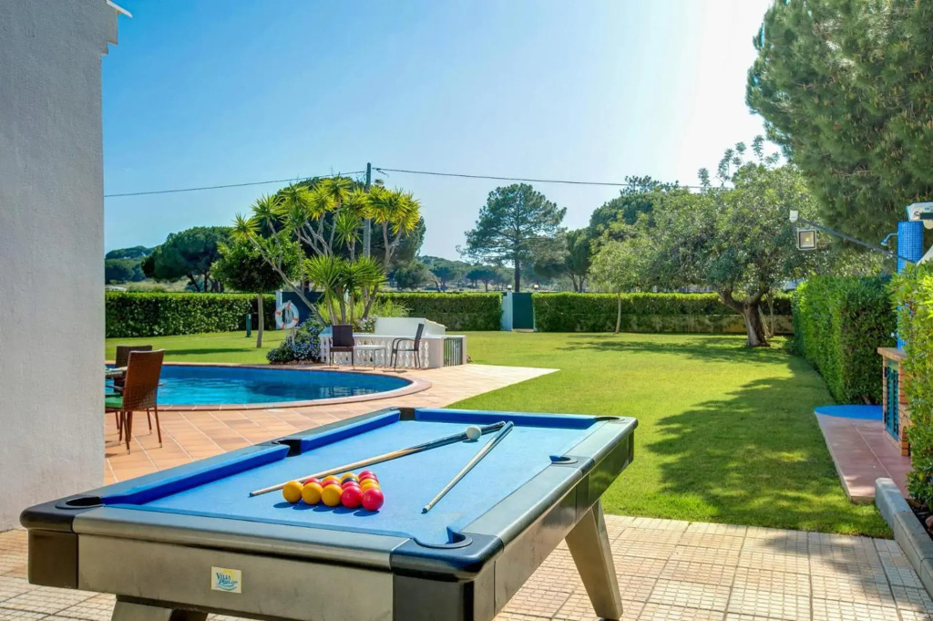 Villa Sandra by Villa Plus