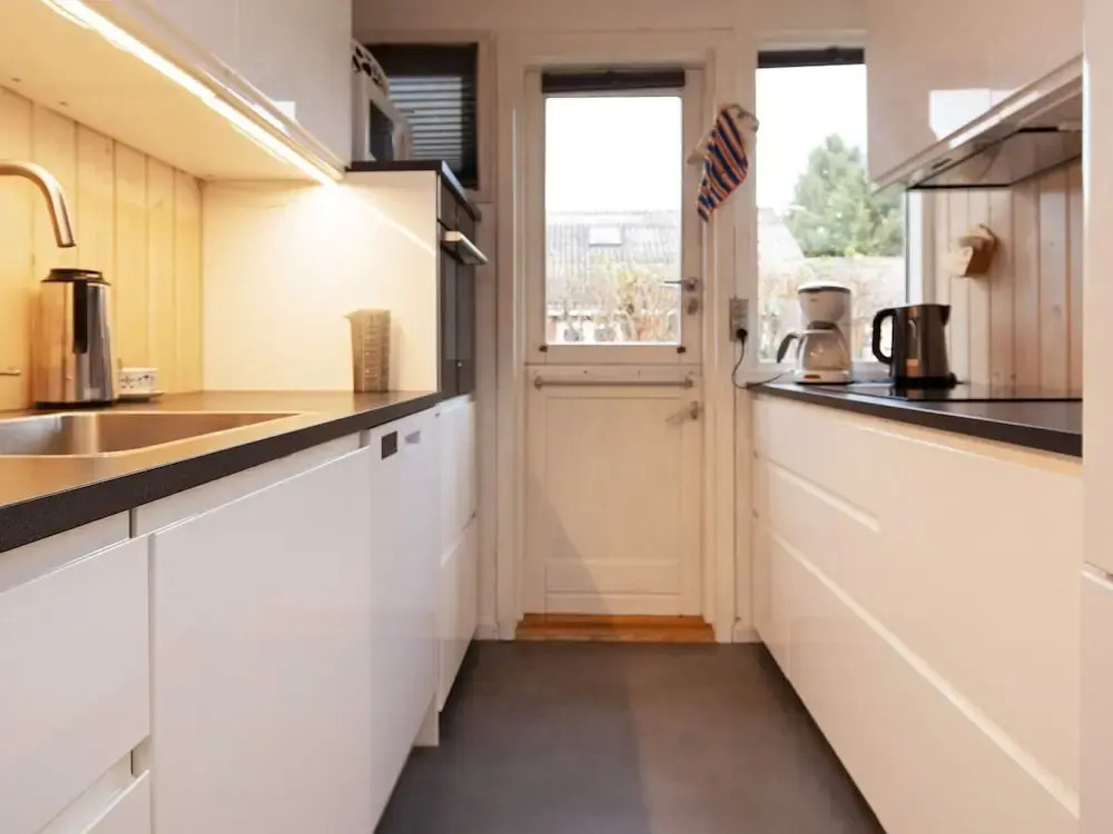 6 Person Holiday Home in Vaeggerlose