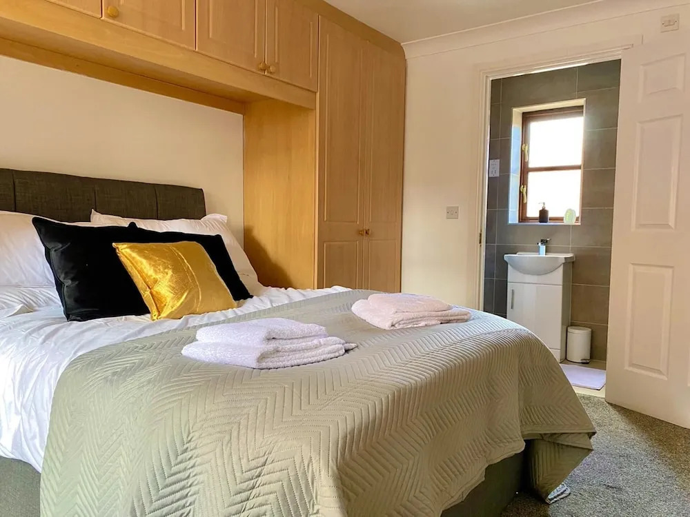 Immaculate 3-bedroom House in Milton Keynes