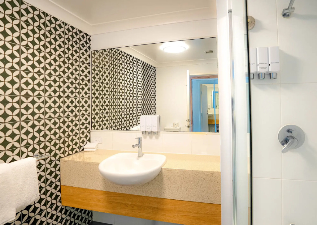 Airlie Beach Hotel