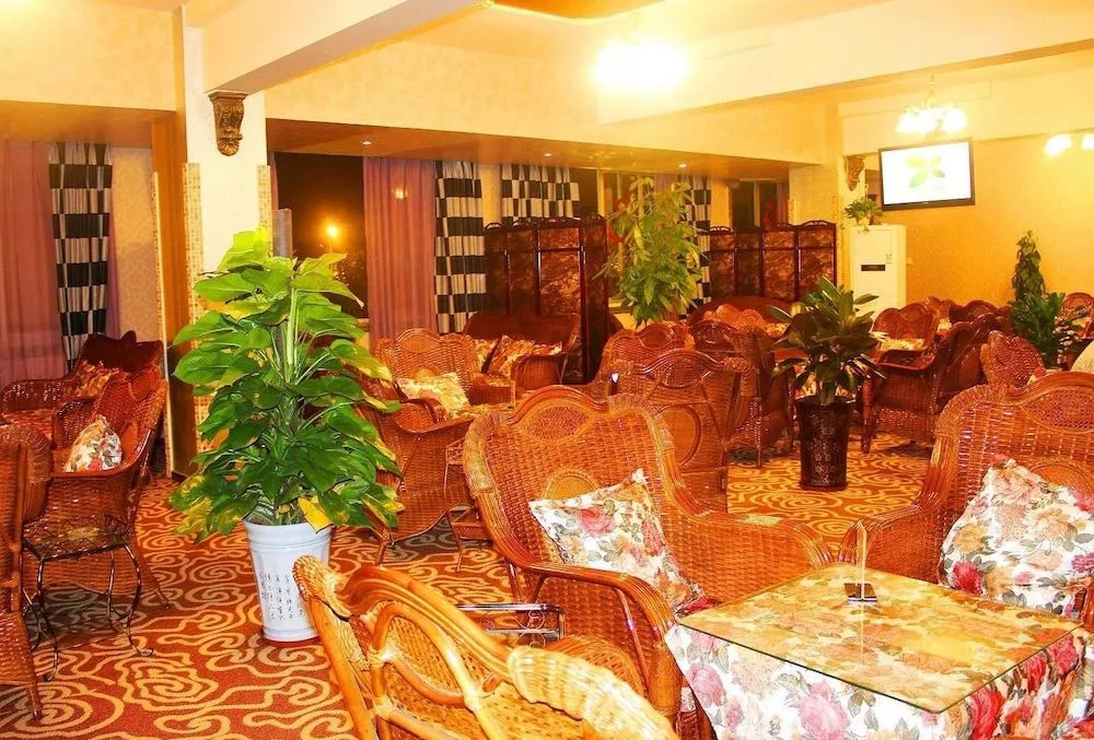 Starway Hotel