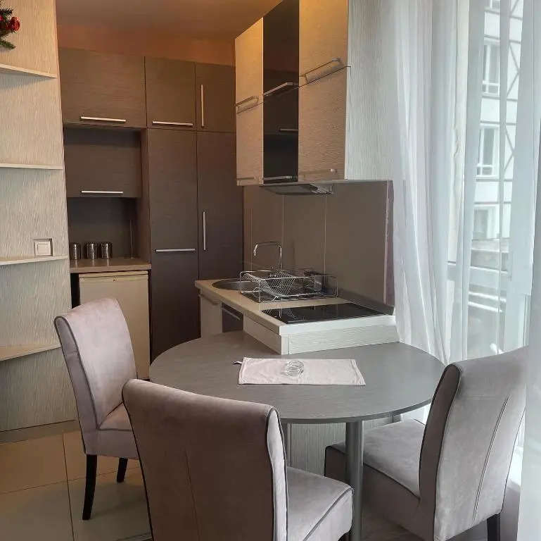Kopaonik apartmani u Kraljevim Čardacima , Čar 27 i 6-13