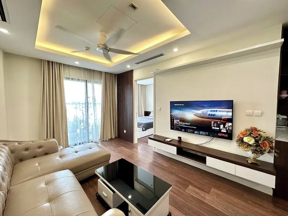 Imperia Garden Apartments - Heart of City