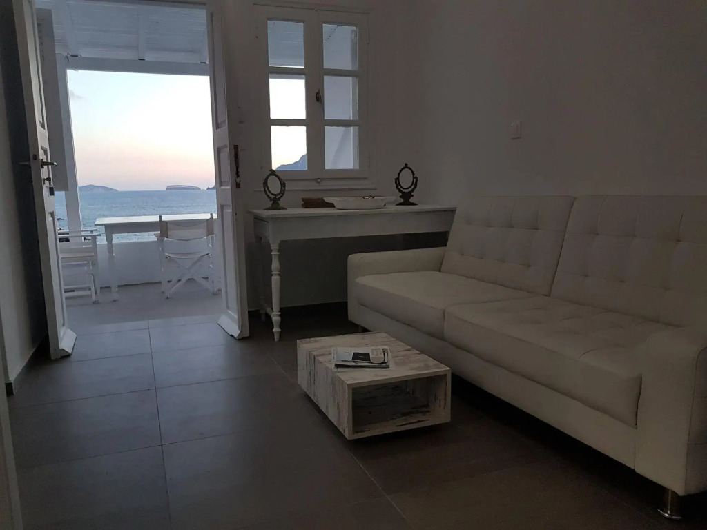 Amoudi Villas