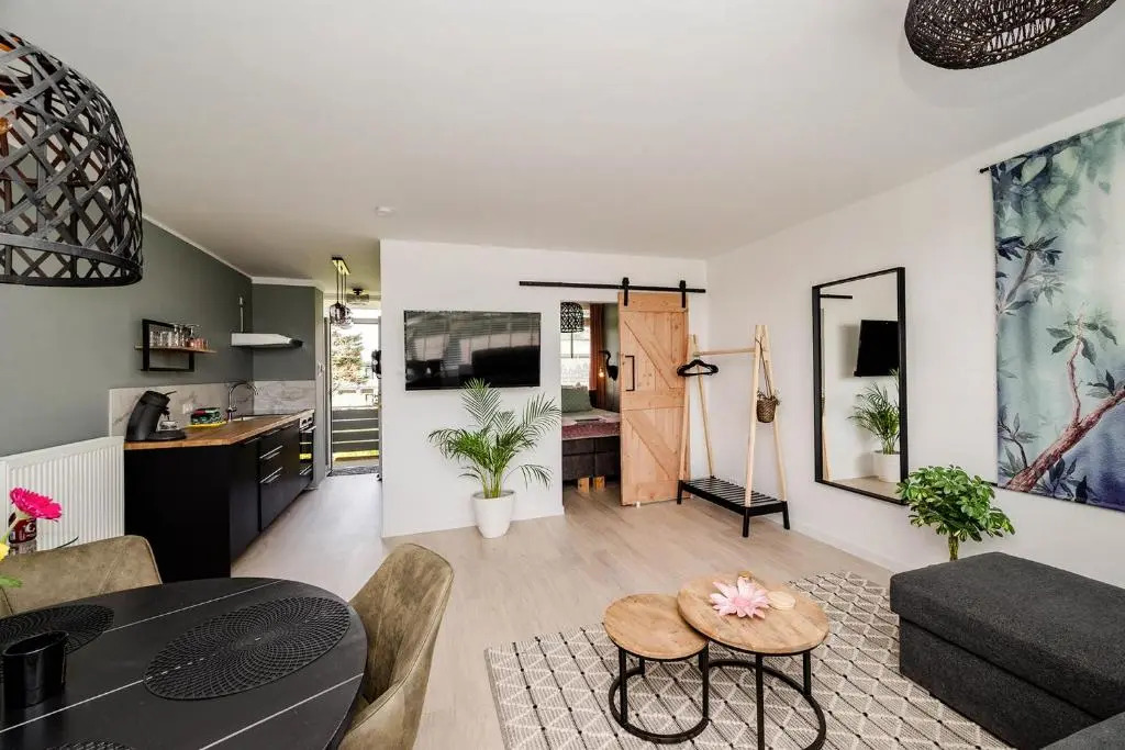 Amsterdam Beach Apartment 52