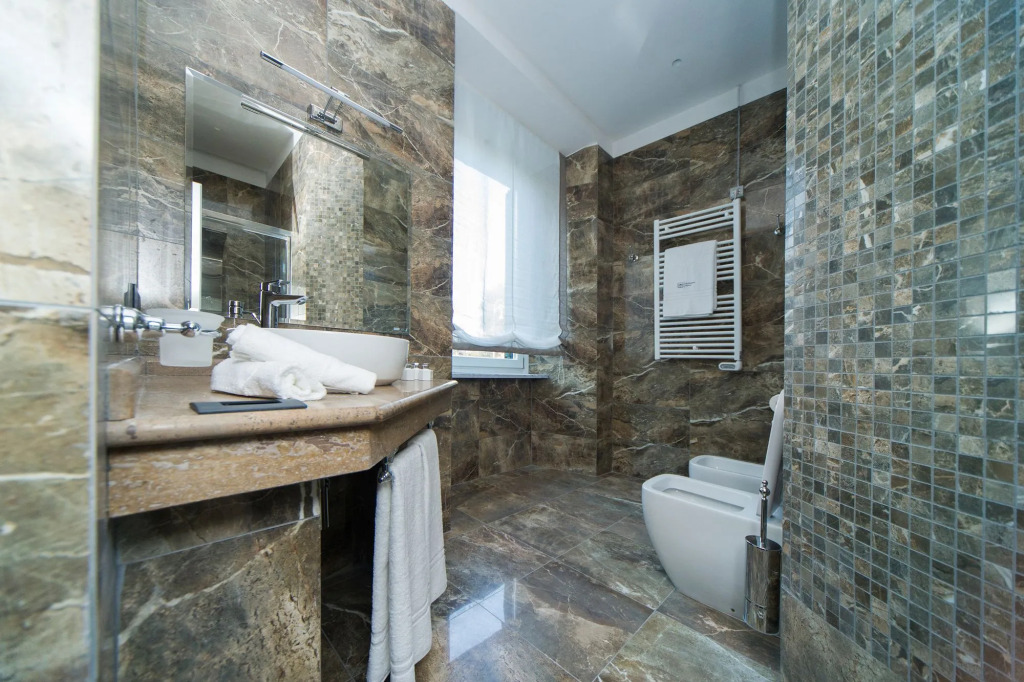 Via Veneto Suites