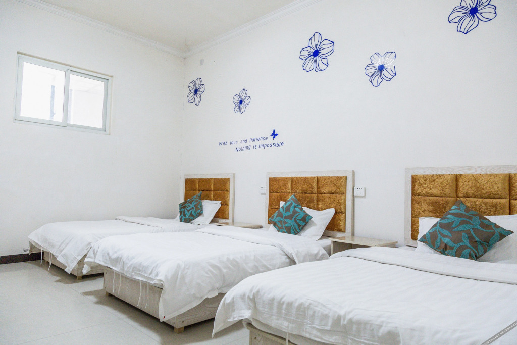 Tokyo Holiday Inn (Kaifeng Qingming Shangheyuan Henan University Jinming Campus)