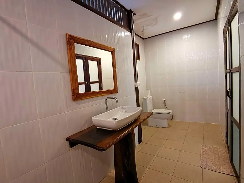 Tadlo Lodge