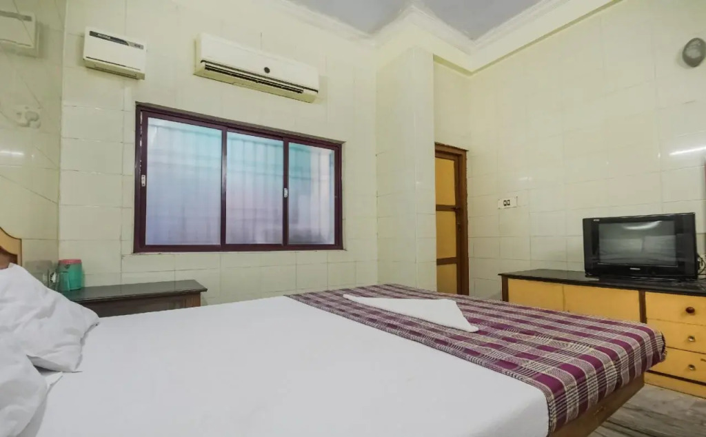 Mahalakshmi Inn