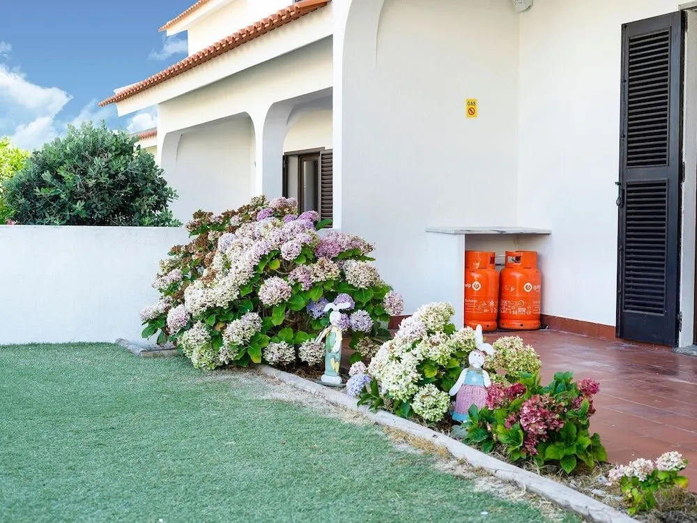 Holiday Home near Baleal Beach