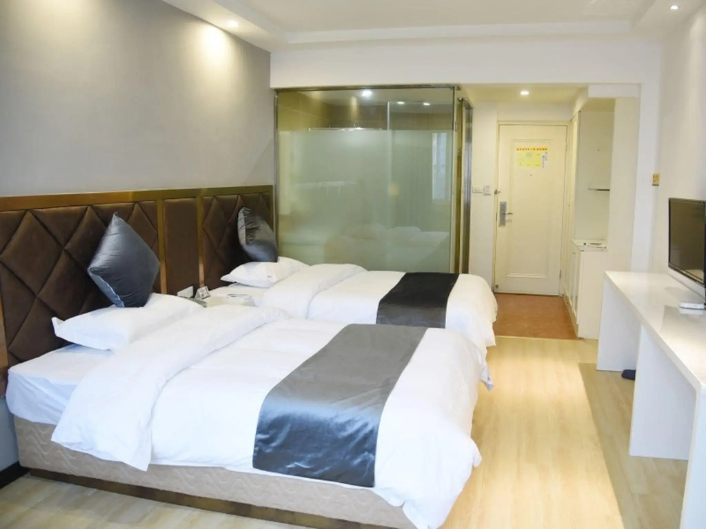 Shell Lishui High Speed Railway Station Hotel