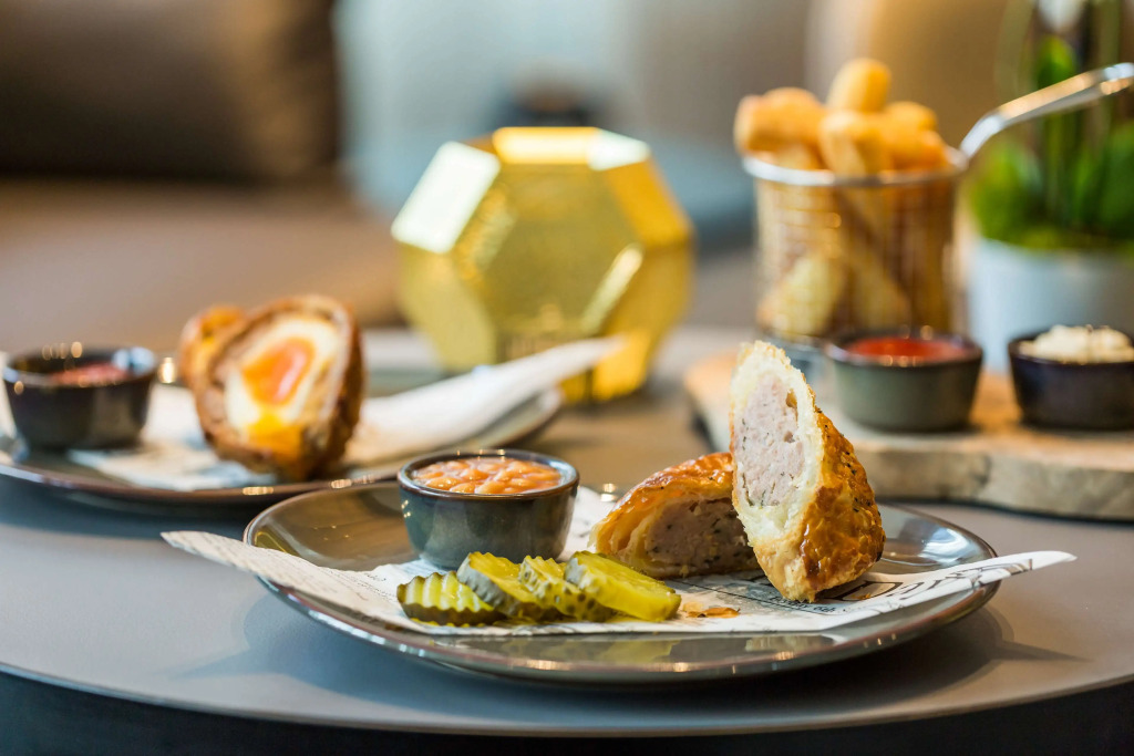 Park Plaza London, Park Royal