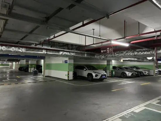 Yunqi International Apartment (Guangzhou International Financial City Sanxi Subway Station Store)