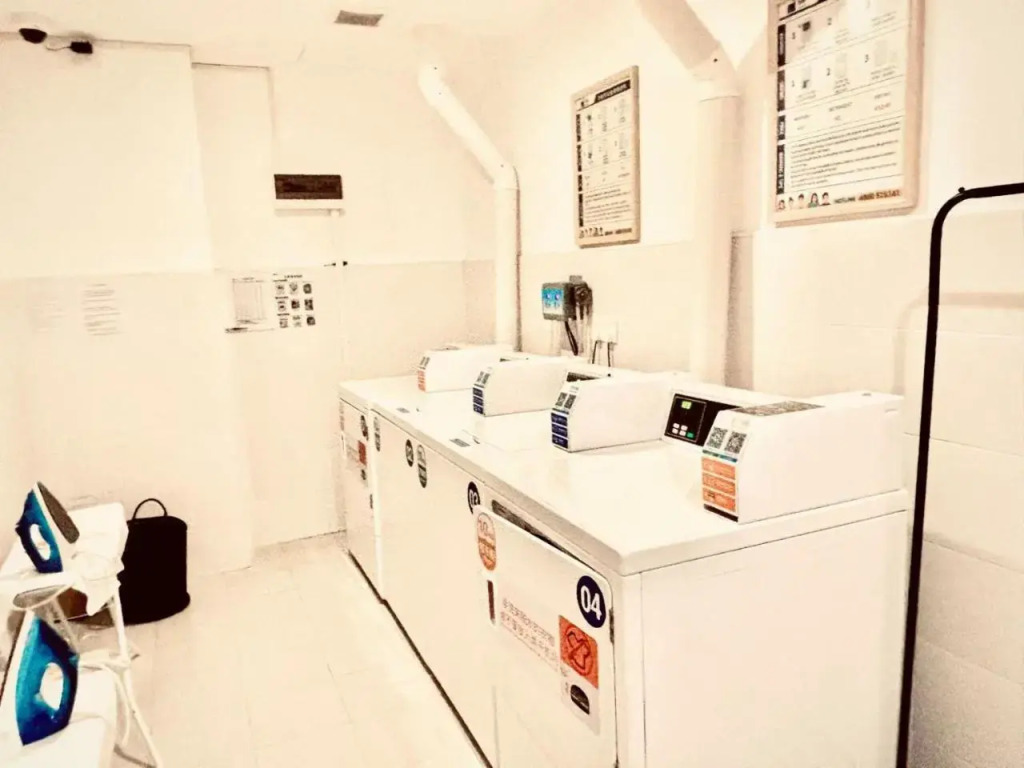 Middle Huaihai Road Homestay