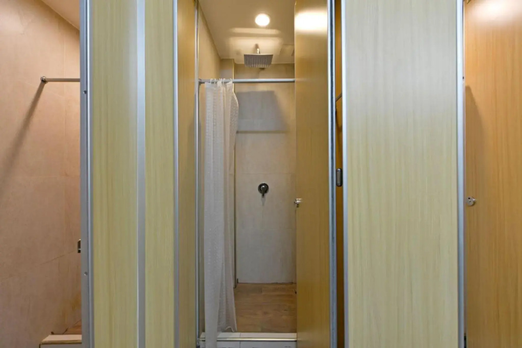 StayAt Bedever Bangkok Hotel