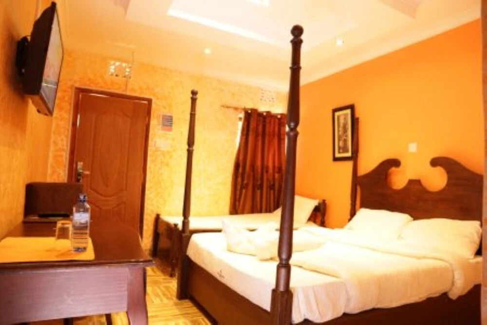 The Vip Hotel