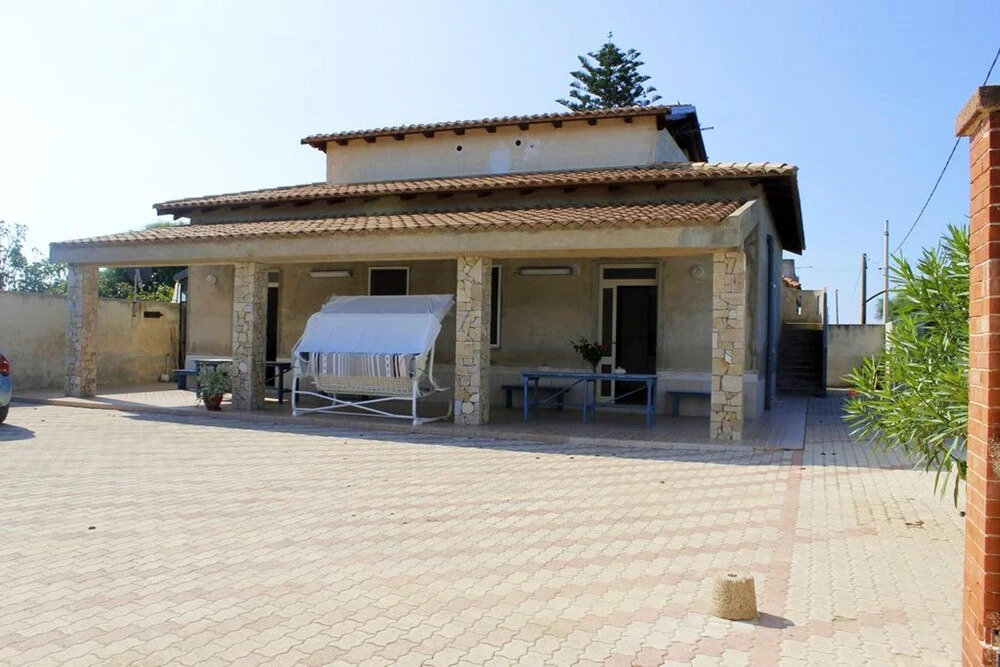 Apartment With 2 Bedrooms In Pachino With Furnished Balcony 40 M From The Beach
