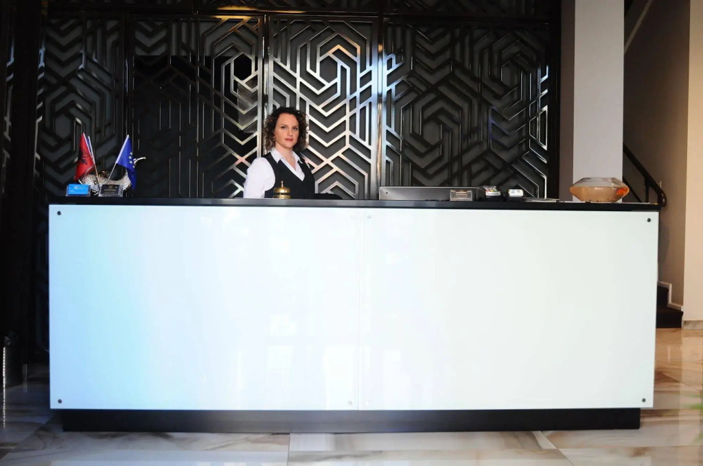 Senator Hotel