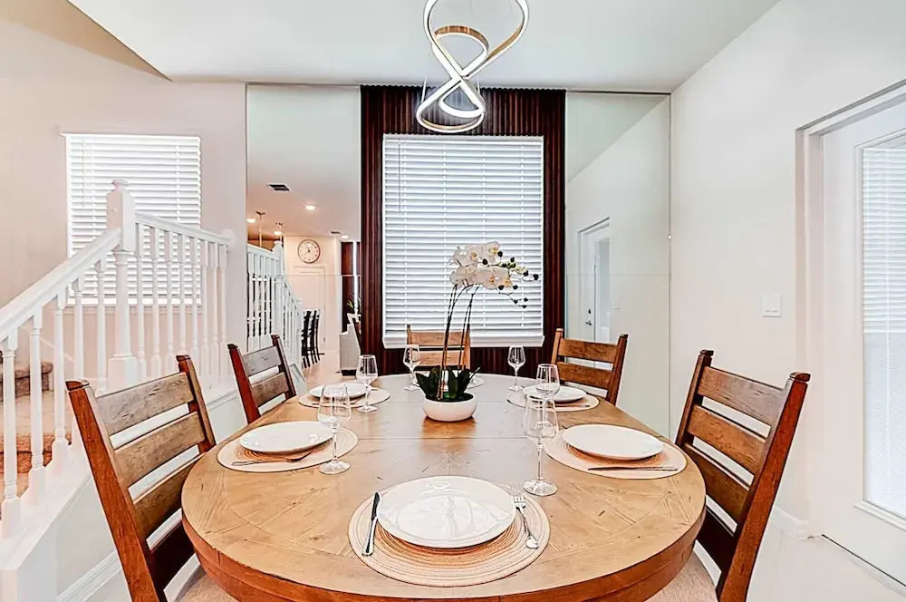 16101 Dream Home Perfect for Families Near Disney Water Parks
