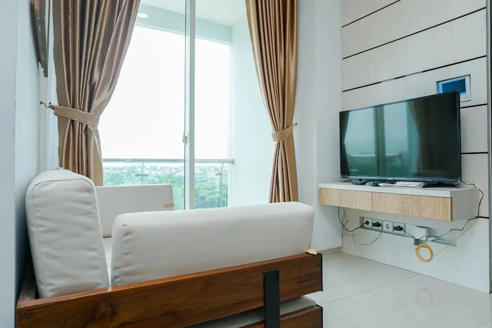 Minimalist And Comfy 1Br Citralake Suites Apartment