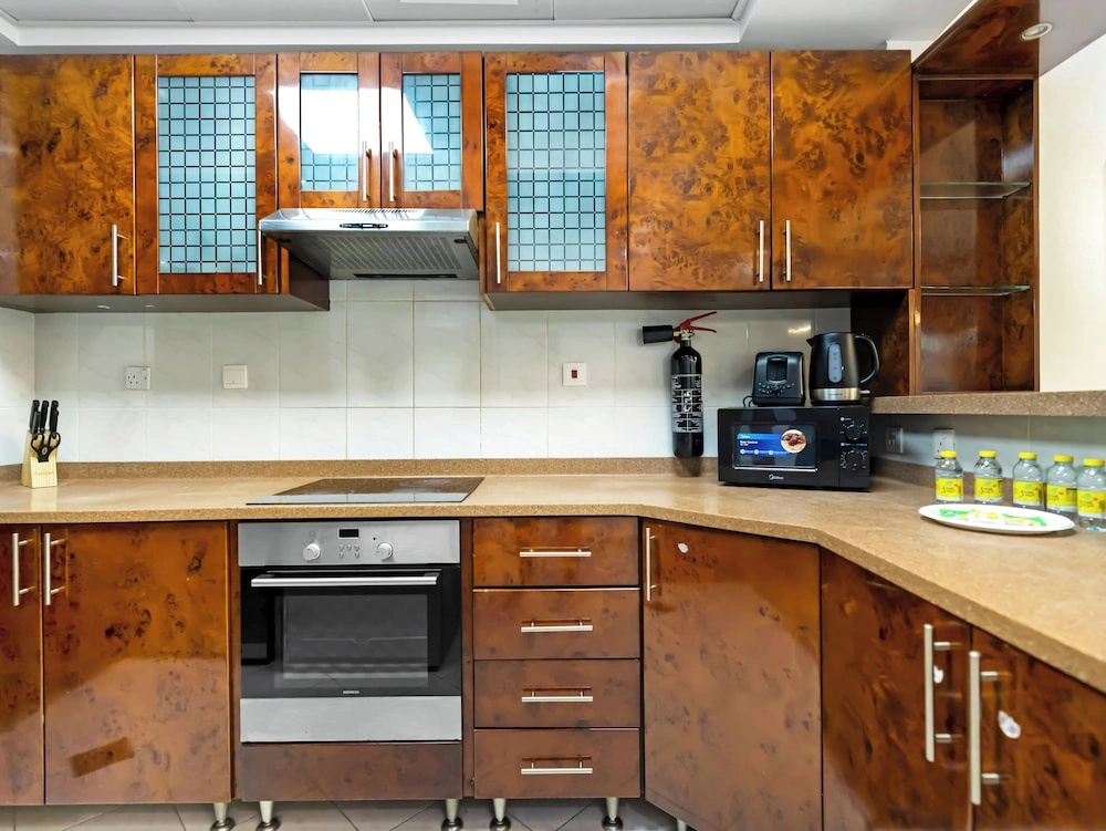 Centric Flat with Marina View