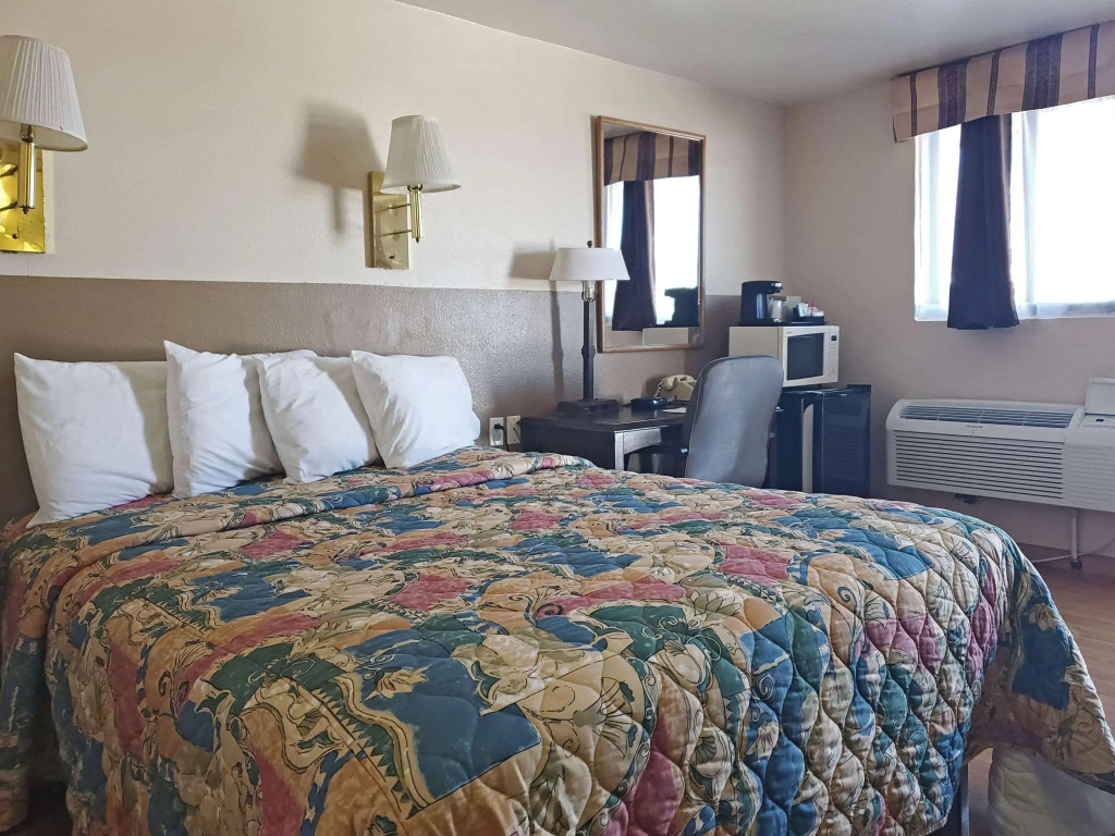 Rodeway Inn Buffalo