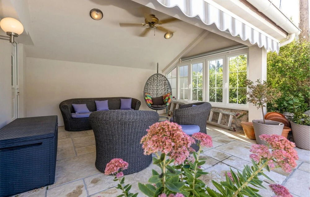 Nice Apartment in Novi Vinodolski With 1 Bedrooms, Wifi and Outdoor Swimming Pool