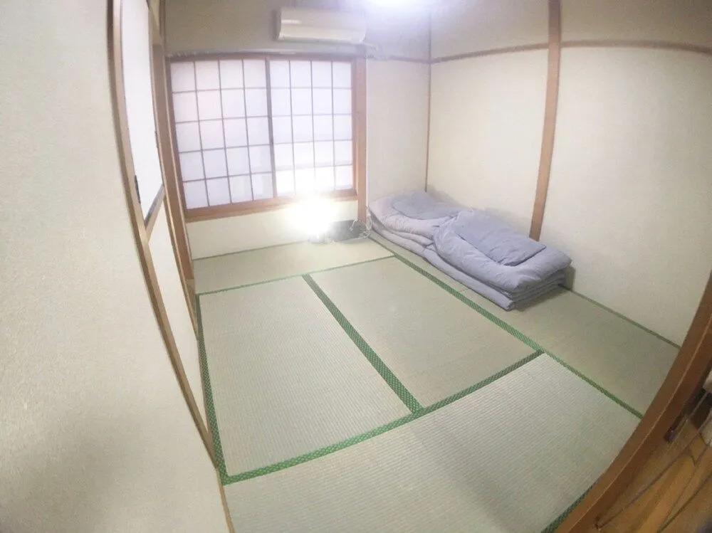 Hanazono Kita Terrace House