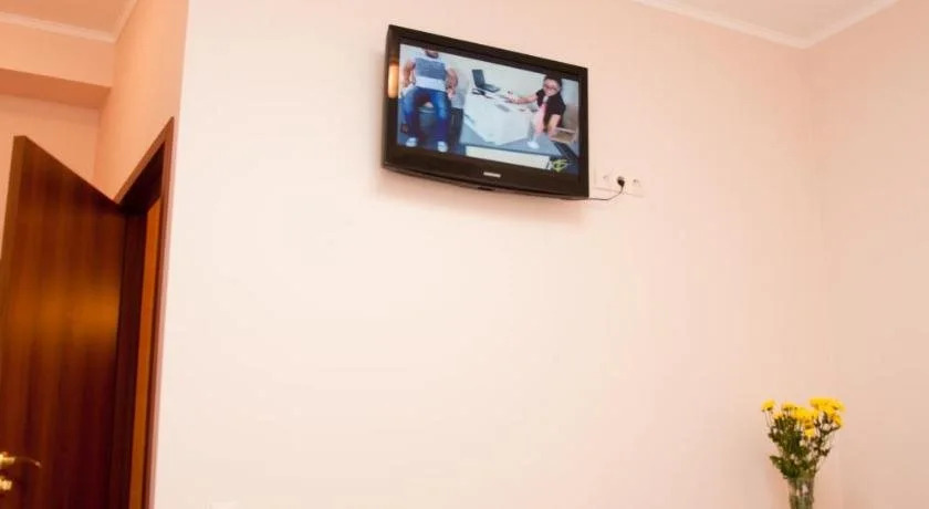 Kapu$ta Hotel