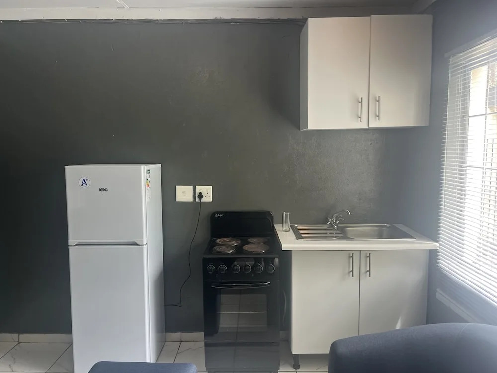 4th Road accommodation
