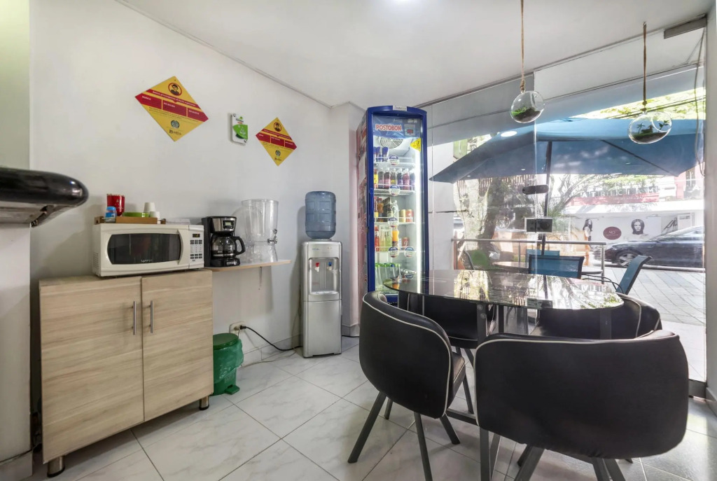 Ayenda 1230 Paradise Lleras